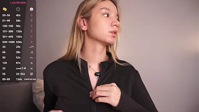 BrynnHolverson webcam