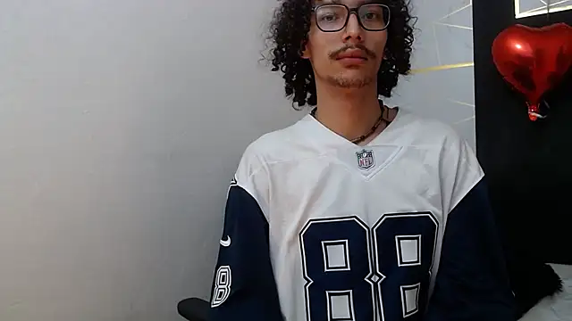 KittyStarmorbid webcam