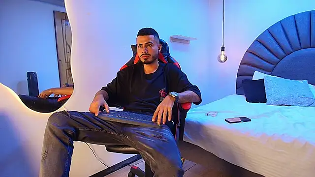 MatthewCullen webcam