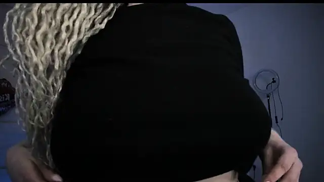 HoneySallyMoore webcam