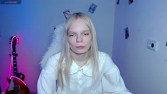 Emily_Nyaffee webcam