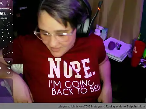lolalicious_7583 webcam