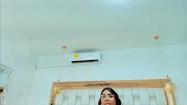 TiffantyAndStacy webcam