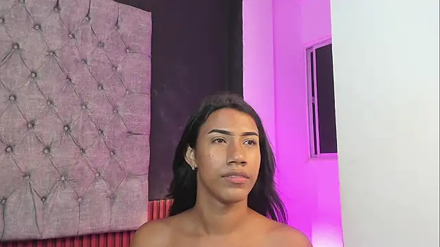 AntoniaSantos webcam