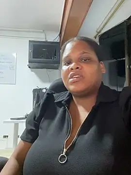 gabrielabrunette69 webcam