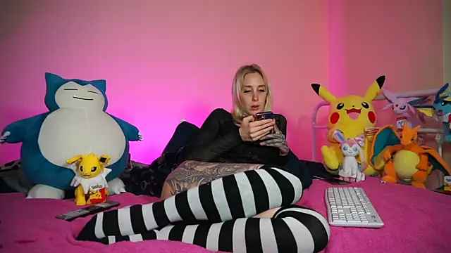 StellaCinderella webcam