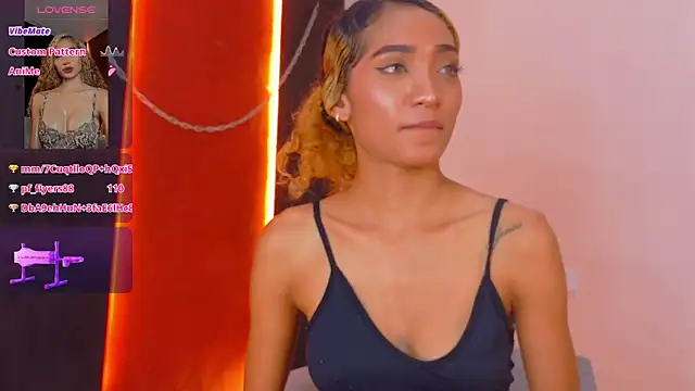 Charlotte_Love10 webcam