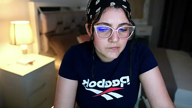 Camilaa_bueno webcam