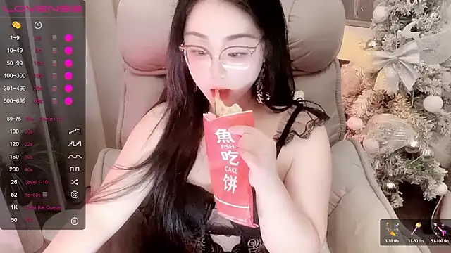 Monica-666888- webcam