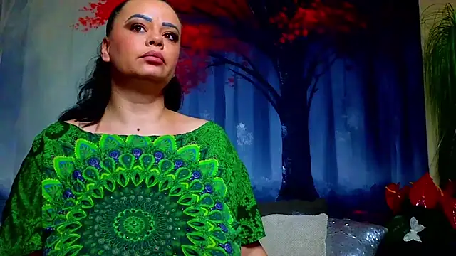 ElizabethEven webcam