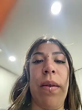 _antonella_dreamss webcam