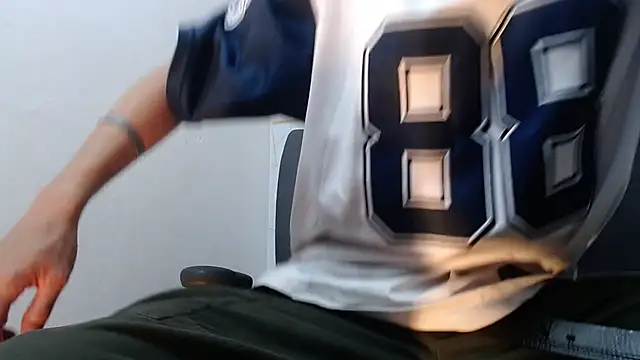 KittyStarmorbid webcam