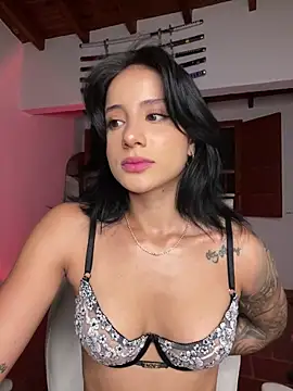 Ale_Lewis webcam