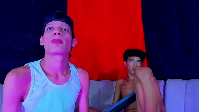 Pleasure_boys_hot webcam