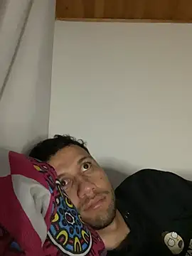 Michaell_Spinelly webcam