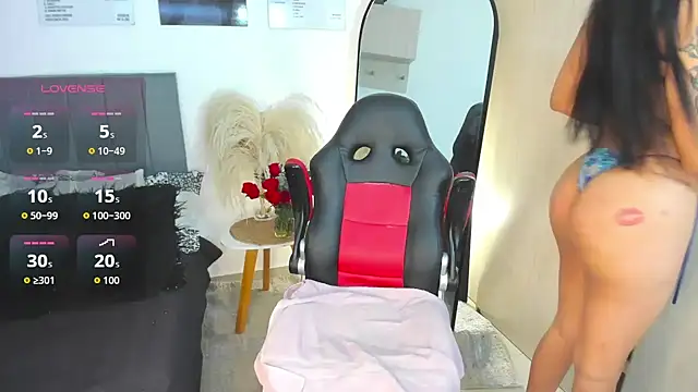 hollyprincess_2 (T young) - spank ass x3🍑