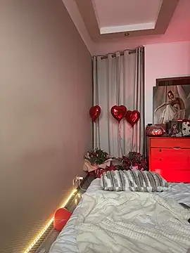 italiangirl (F young) - 👑🌊 BIRTHDAY SPINEL ORGASM🔥😈