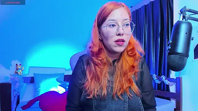 _Moon_Johnson webcam