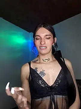 Scarlett_crastrawberry webcam