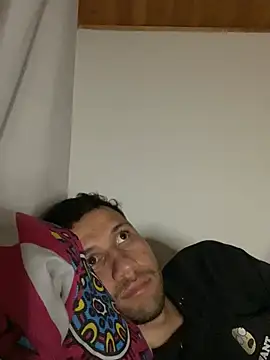 Michaell_Spinelly webcam