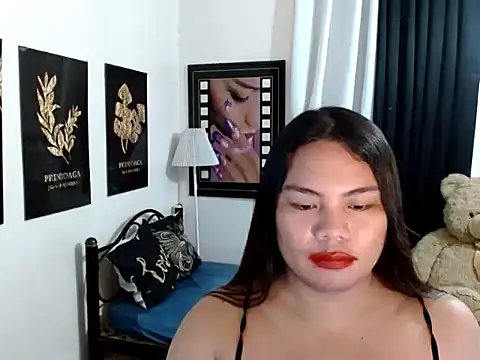 TSbrianaHugeCock webcam