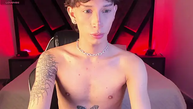 andywiilliams - AndyWiilliams's free webcam - UK Sex Cams