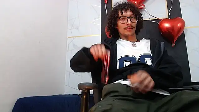 KittyStarmorbid webcam