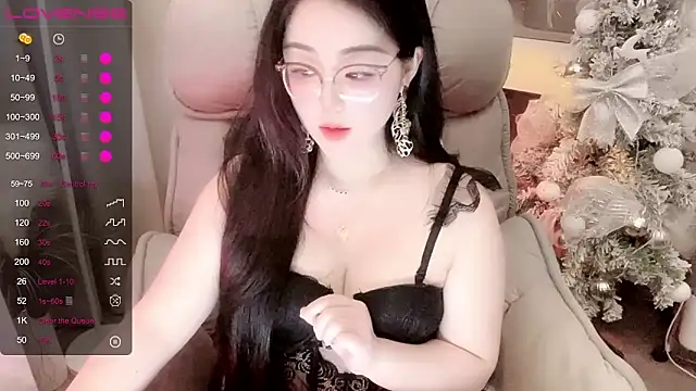 Monica-666888- webcam