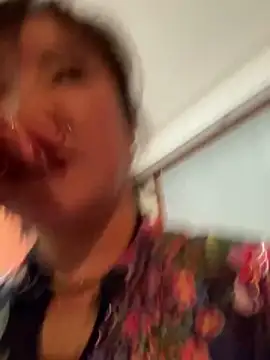 美女oo-shanshan在线直播