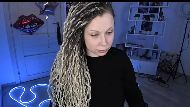 HoneySallyMoore webcam