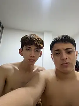 jacob_and_sam webcam