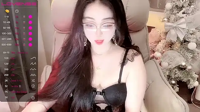 Monica-666888- webcam