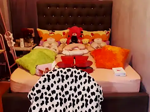 Unmarriedwife_TS webcam