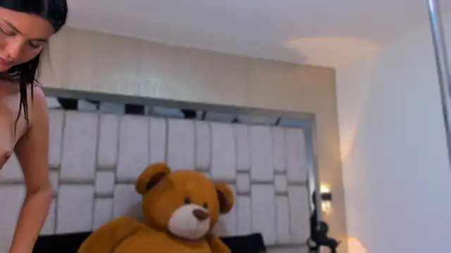 ValeryCooper18 webcam