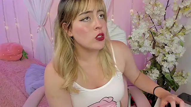 jenny_wolridge_ (F teen) - SOFT SHOW PUSSY PLAY <33