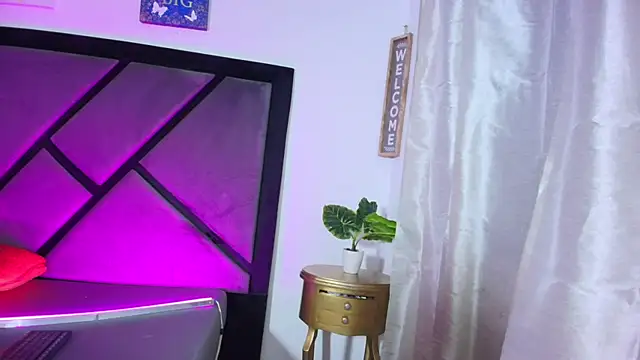 GabrielaDurann webcam