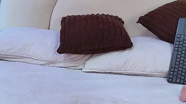 samanthaa_joness_ webcam