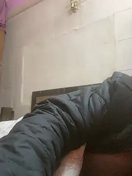 Kajal-Shemale69 webcam