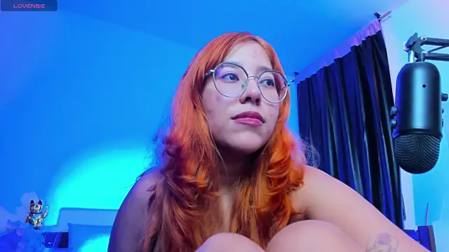 _Moon_Johnson webcam