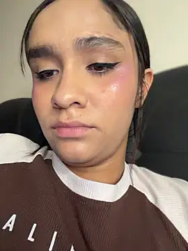 Isabella-Teen webcam