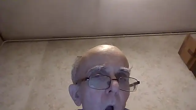 mariusica1@xh webcam