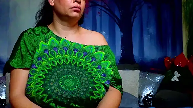 ElizabethEven webcam