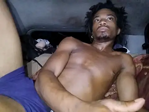 SlimeCrownzOut5 webcam