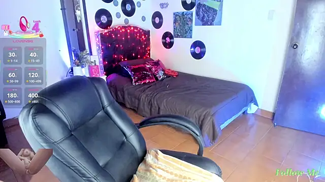 vampirellaa_crazy_ webcam