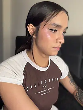 Isabella-Teen webcam