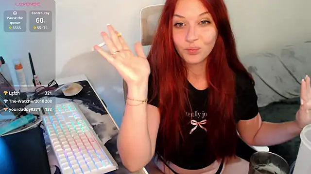 AustrianGirl99AtWork webcam