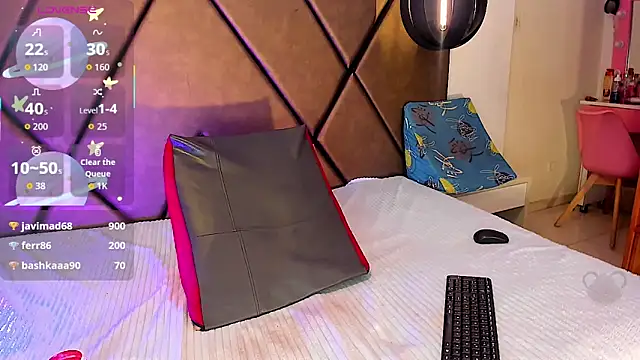 PenelopeGuzman__ webcam