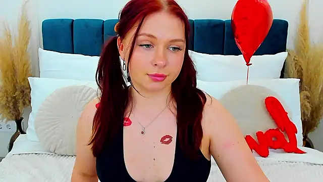 LizyBex webcam