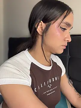 Isabella-Teen webcam