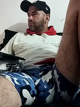 hairyandbigmann webcam